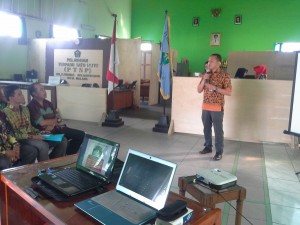 Lurah Tlogomas saat menerima kunjungan dari Kab. Samarinda Selatan